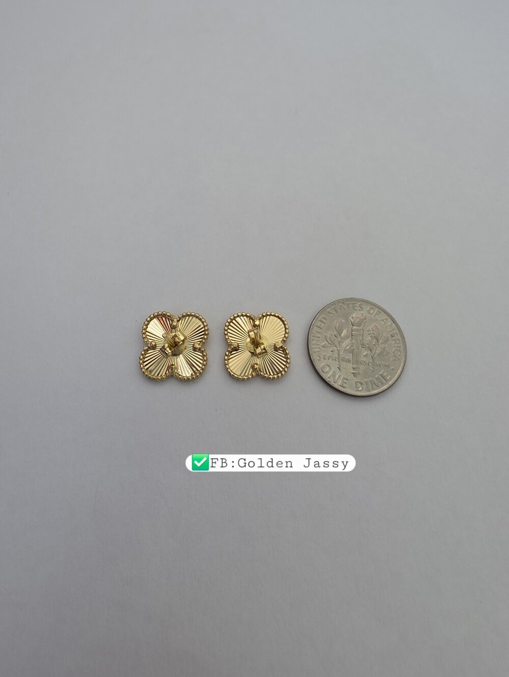 18K Real Gold Clover Stud 14mm - Picture 6 of 14